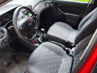 2004 Ford Focus I Рестайлинг, красный, 320000 рублей, вид 5