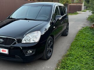 2011 Kia Carens II (UN), чёрный, 950000 рублей, вид 2
