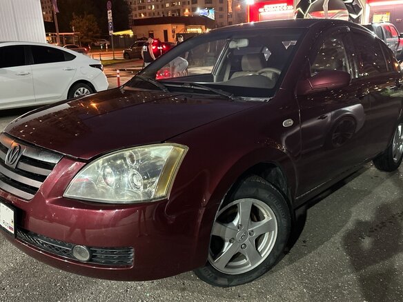 2010 Vortex Estina I, красный, 250000 рублей - вид 7