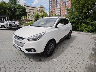 2014 Hyundai ix35 I Рестайлинг, белый, 1370000 рублей, вид 1