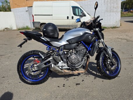 2015 Yamaha MT-07 (FZ-07), синий, 630000 рублей, вид 2
