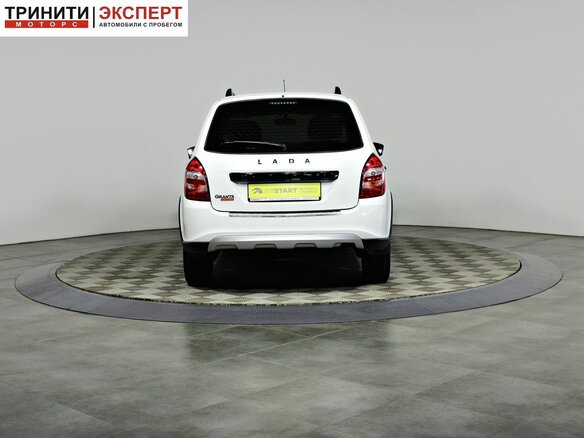 2023 Lada (ВАЗ) Granta Cross I Рестайлинг, белый, 894000 рублей - вид 5