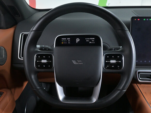 2024 Li Auto (Lixiang) L6 I, чёрный - вид 9