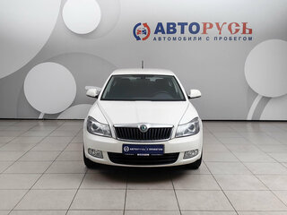 2011 Skoda Octavia II (A5) Рестайлинг, белый, 918000 рублей, вид 3