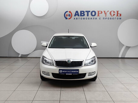 2011 Skoda Octavia II (A5) Рестайлинг, белый, 918000 рублей, вид 3