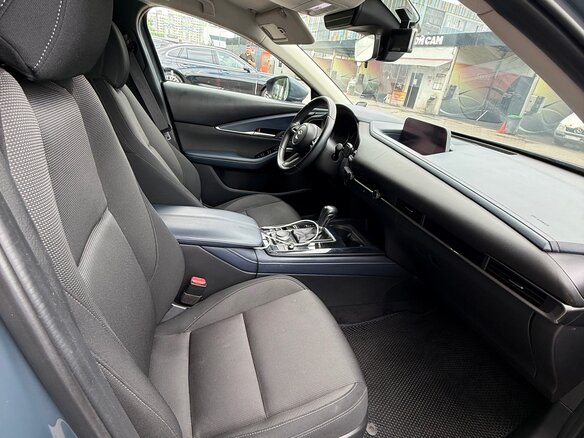 2020 Mazda CX-30 I, серый, 2000050 рублей - вид 5