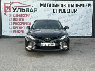 2020 Toyota Camry VIII (XV70), чёрный, 3099000 рублей, вид 2