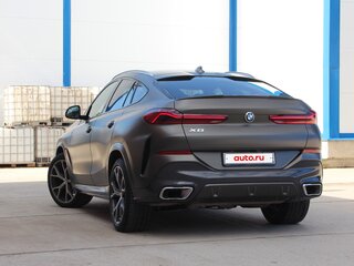 2021 BMW X6 40i III (G06), зелёный, 8000000 рублей, вид 2