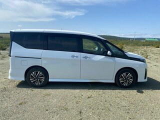 2023 Nissan Serena VI (C28), белый, 2150000 рублей, вид 5