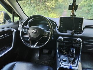 2020 Toyota RAV4 V (XA50), чёрный, 3600000 рублей, вид 5