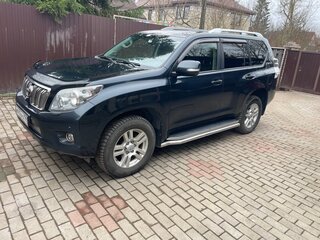 2011 Toyota Land Cruiser Prado 150 Series, серый, 2750000 рублей, вид 1