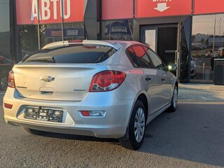 2013 Chevrolet Cruze I Рестайлинг, серебристый, 790000 рублей, вид 5