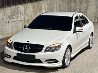 2010 Mercedes-Benz C-Класс 180 5G-TRONIC III (W204), белый, 830000 рублей, вид 1