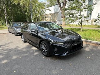 2021 Kia K5 III, чёрный, 2200000 рублей, вид 2