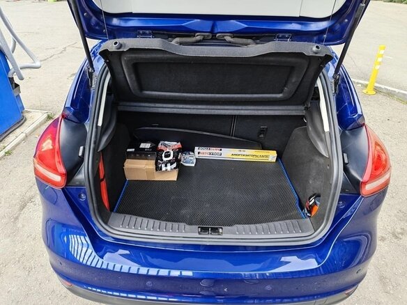 2015 Ford Focus III Рестайлинг, синий, 1050000 рублей - вид 11