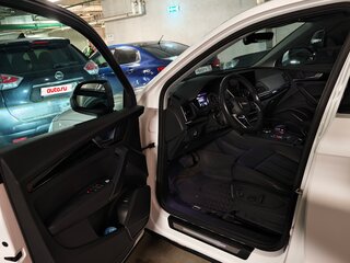 2019 Audi Q5 II (FY), белый, 3300000 рублей, вид 4