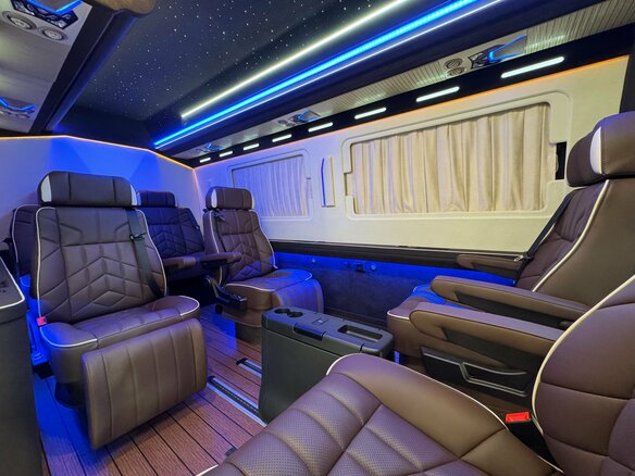 2026 Mercedes-Benz Sprinter, чёрный, 27990000 рублей - вид 8