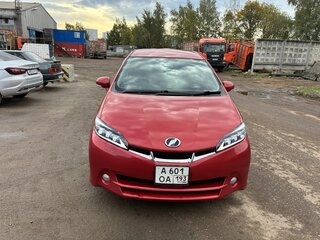 2009 Toyota Wish II, красный, 1350000 рублей, вид 1