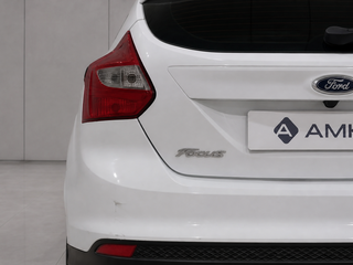2012 Ford Focus III, белый, 649464 рублей, вид 5