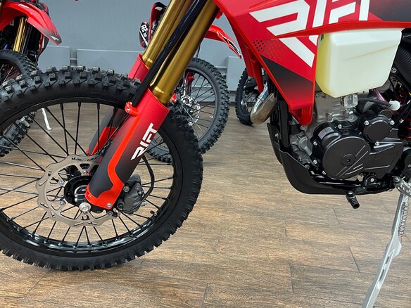 2026 Rift R3L 300, красный, 289000 рублей - вид 12