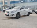 2012 Hyundai Solaris I, серебристый, 490000 рублей