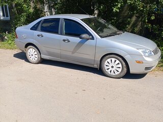 2005 Ford Focus I Рестайлинг (North America), серебристый, 180000 рублей, вид 2
