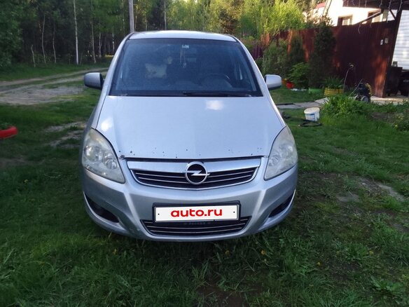 2010 Opel Zafira B Рестайлинг, серый, 530000 рублей