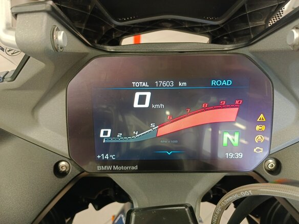 2019 BMW R 1250 RS, синий, 1250000 рублей - вид 24