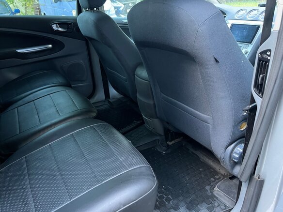 2007 Ford S-MAX I, серебристый - вид 12