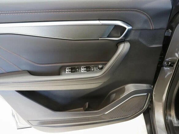 2026 Geely Okavango I Рестайлинг, серый, 4086000 рублей - вид 11