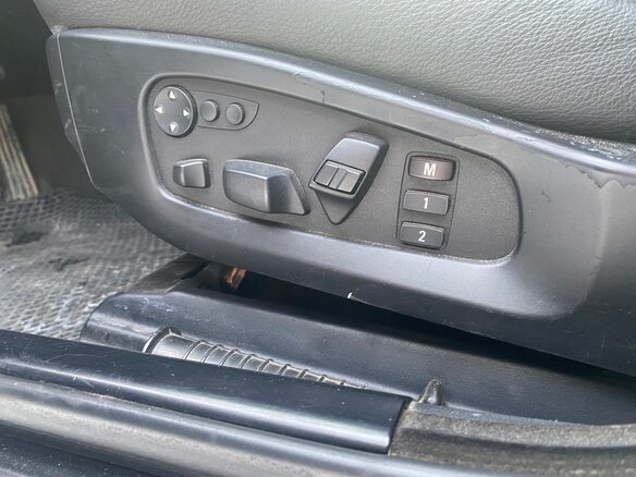 2007 BMW 5 серии 520i V (E60/E61) Рестайлинг, серый, 1150000 рублей - вид 8