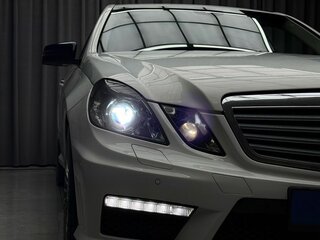 2009 Mercedes-Benz E-Класс 350 IV (W212, S212, C207), белый, 1599000 рублей, вид 4