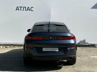 2020 BMW X6 40i III (G06), серый, 5990000 рублей, вид 4
