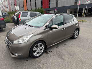 2013 Peugeot 208 I, бежевый, 580000 рублей, вид 2