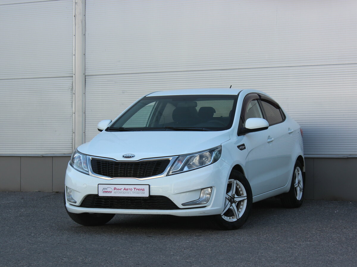 Открыть фотографии: Kia Rio III