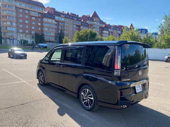 2018 Honda Stepwgn Spada V Рестайлинг, чёрный, 2850000 рублей - вид 13