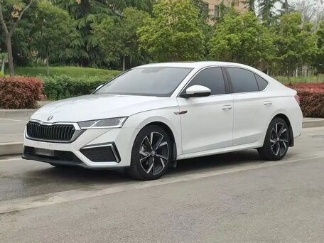 Skoda Octavia IV (A8)