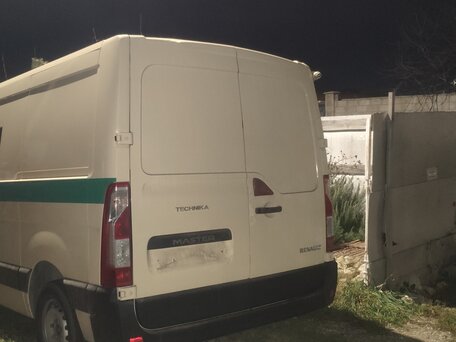 2015 Renault Master, оранжевый, 1400000 рублей, вид 4