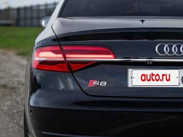 2014 Audi S8 III (D4) Рестайлинг, чёрный, 4500000 рублей - вид 10