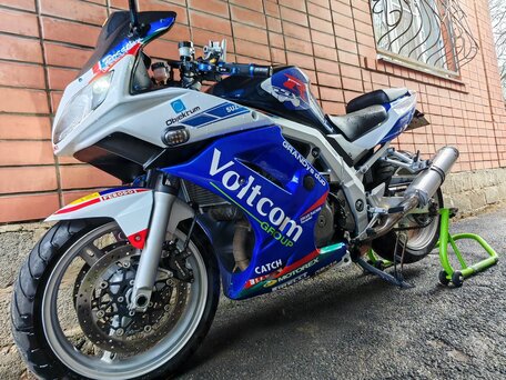 2004 Suzuki SV 1000, белый, 390000 рублей, вид 2