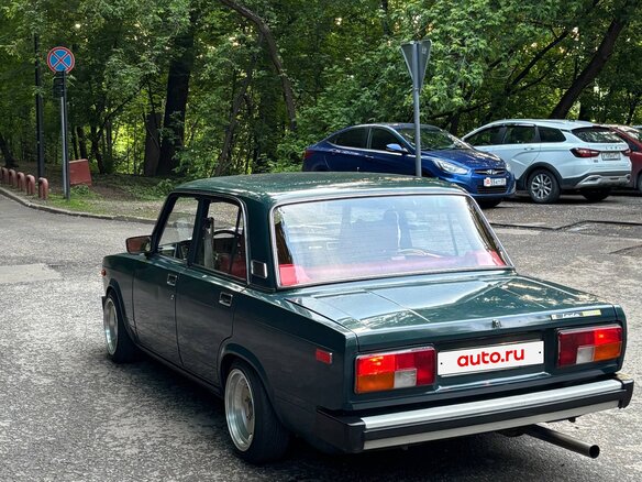 1996 Lada (ВАЗ) 2105, зелёный, 300000 рублей - вид 3