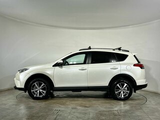 2017 Toyota RAV4 IV (XA40) Рестайлинг, белый, 2399000 рублей, вид 2