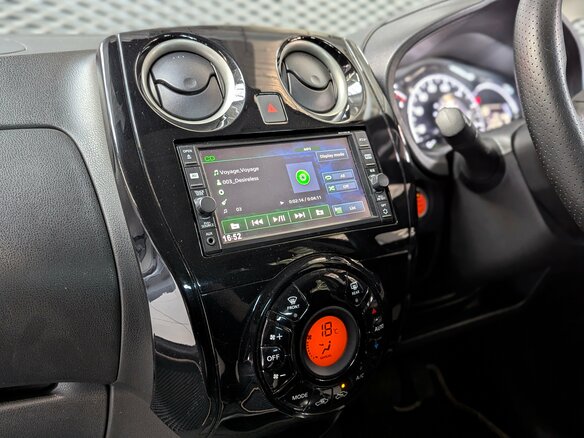 2017 Nissan Note II Рестайлинг, чёрный, 940000 рублей - вид 23