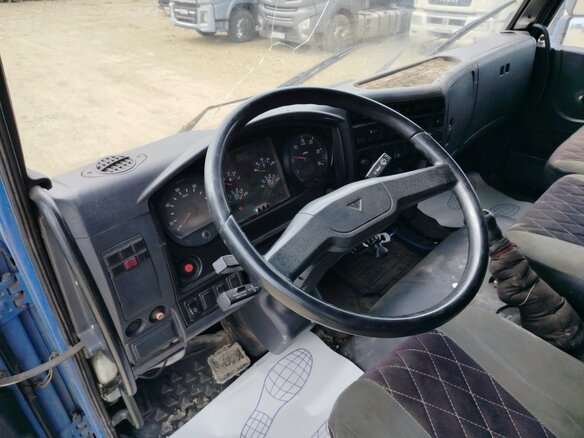 2016 КамАЗ 65117, синий, 1517000 рублей - вид 5