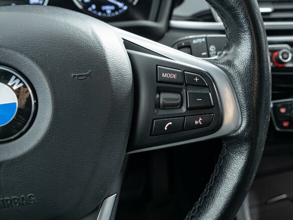 2021 BMW X1 18i sDrive II (F48) Рестайлинг, синий, 2490000 рублей - вид 16