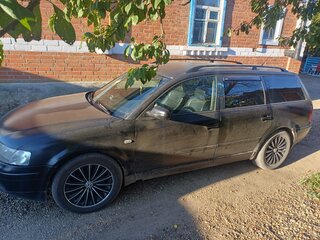 1998 Volkswagen Passat B5, чёрный, 450000 рублей, вид 3