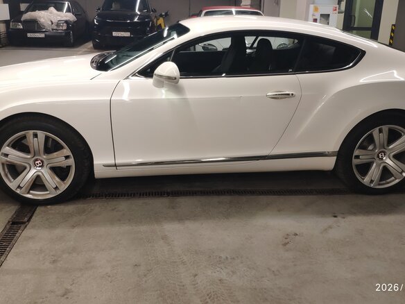 2012 Bentley Continental GT II, белый, 4600000 рублей - вид 3