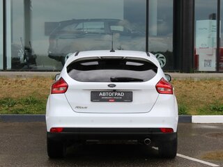 2018 Ford Focus III Рестайлинг, белый, 1040000 рублей, вид 5