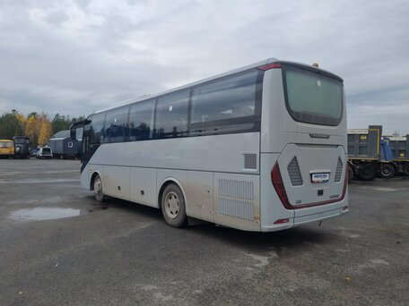 2024 Yutong ZK6947H, белый, 12170000 рублей, вид 4