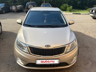 2012 Kia Rio 5-speed III, бежевый, 640000 рублей, вид 1